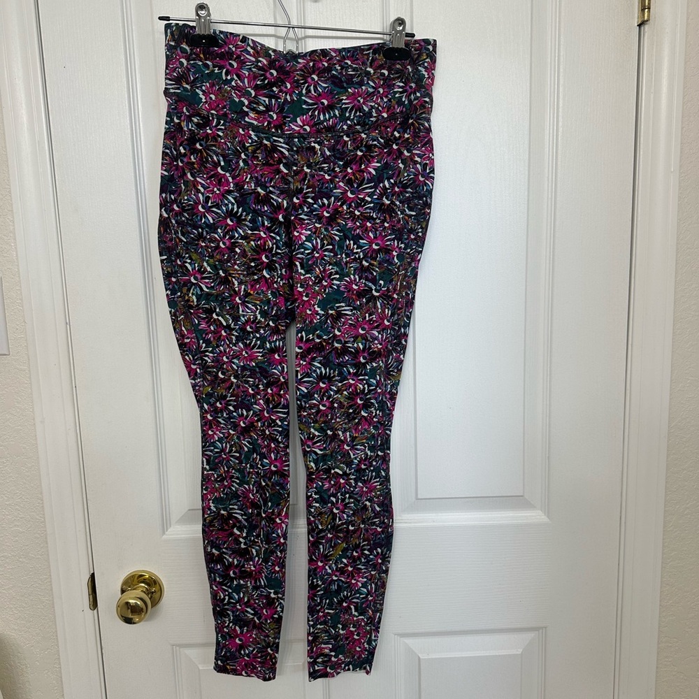 Lululemon Base Pace tight